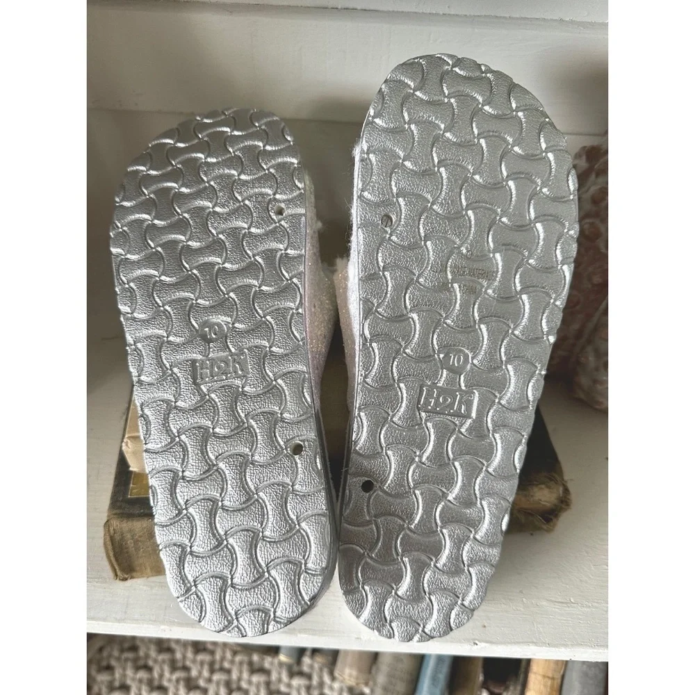 H2K brand white iridescent sandals with glitter - Picture 5 of 6